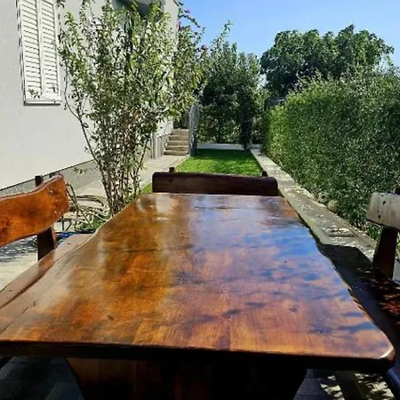 Apartment Perla Charming No1