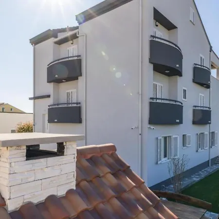 Apartman Perla Charming No1 *